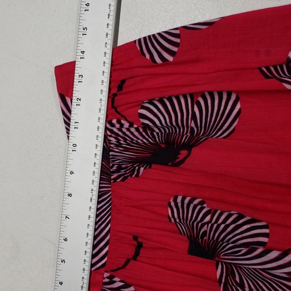 Ann Taylor Red and Black Floral Midi Skirt - Picture 7 of 10